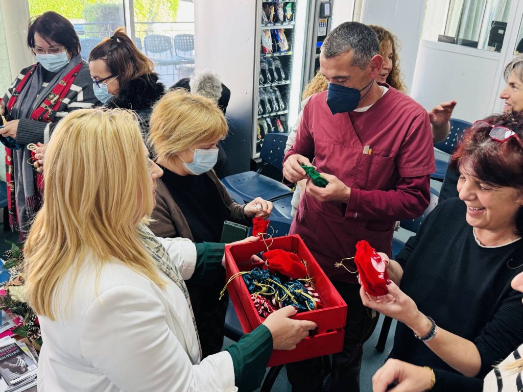 600128015 833777252813854 4050353936949698622 N